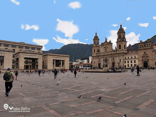 plaza-bolivar